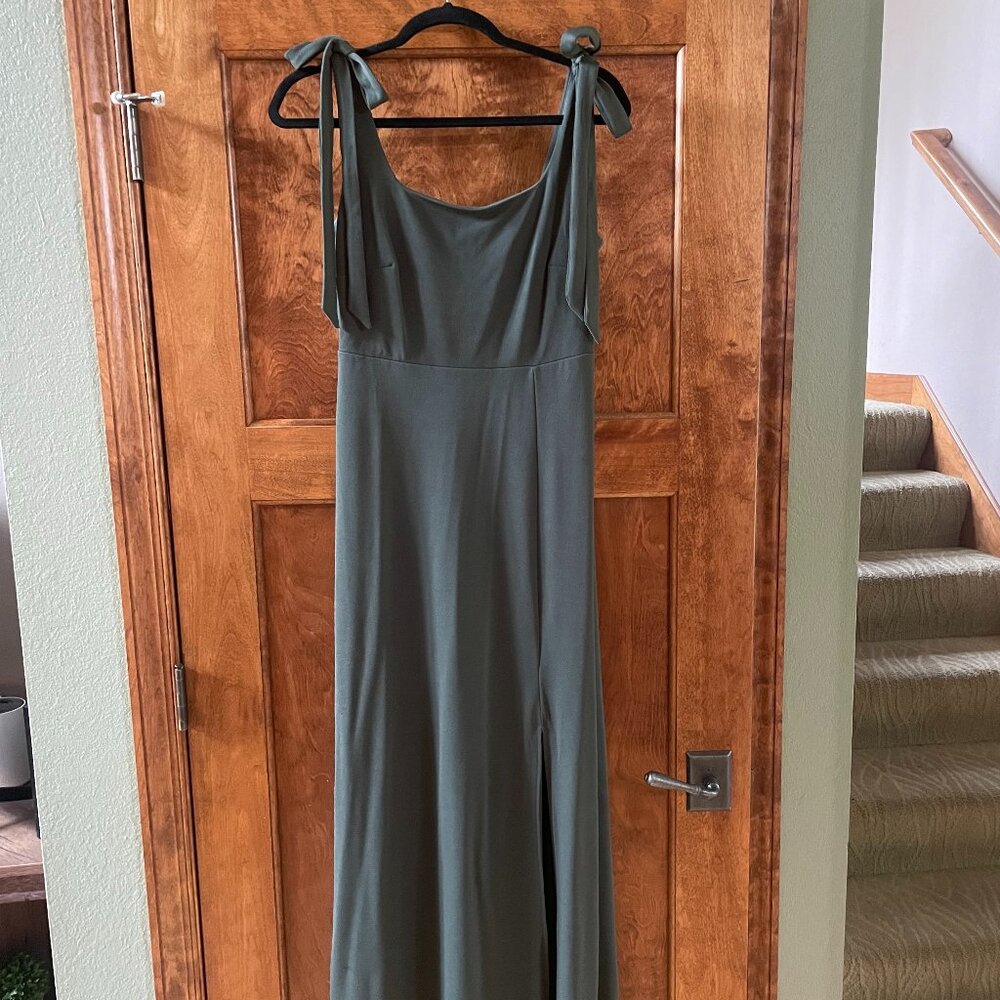 ALEX CONVERTIBLE DRESS in color CREPE OLIVE